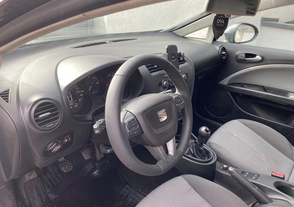 Seat Leon cena 19500 przebieg: 194000, rok produkcji 2010 z Bochnia małe 121